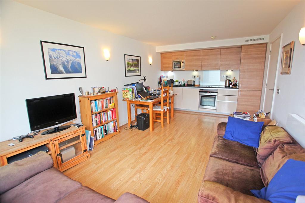 Living/Dining Room