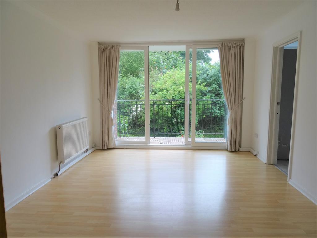 Minshull Place, Park Road, Beckenham... 1 bed flat £1,400 pcm (£323 pw)
