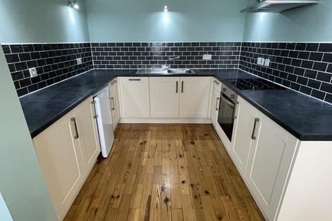 2 bedroom terraced house to rent - 4 Shaw End Mansion, Patton
