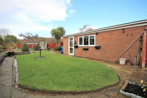 2 bedroom bungalow for sale - Frankby Road, Greasby, Wirral, Merseyside, CH49