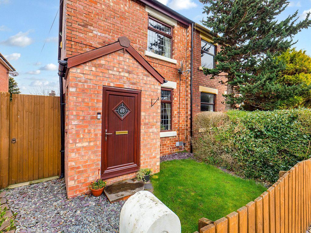 Victoria Street, Burscough L40 0SN 2 bed semi-detached house - £200,000