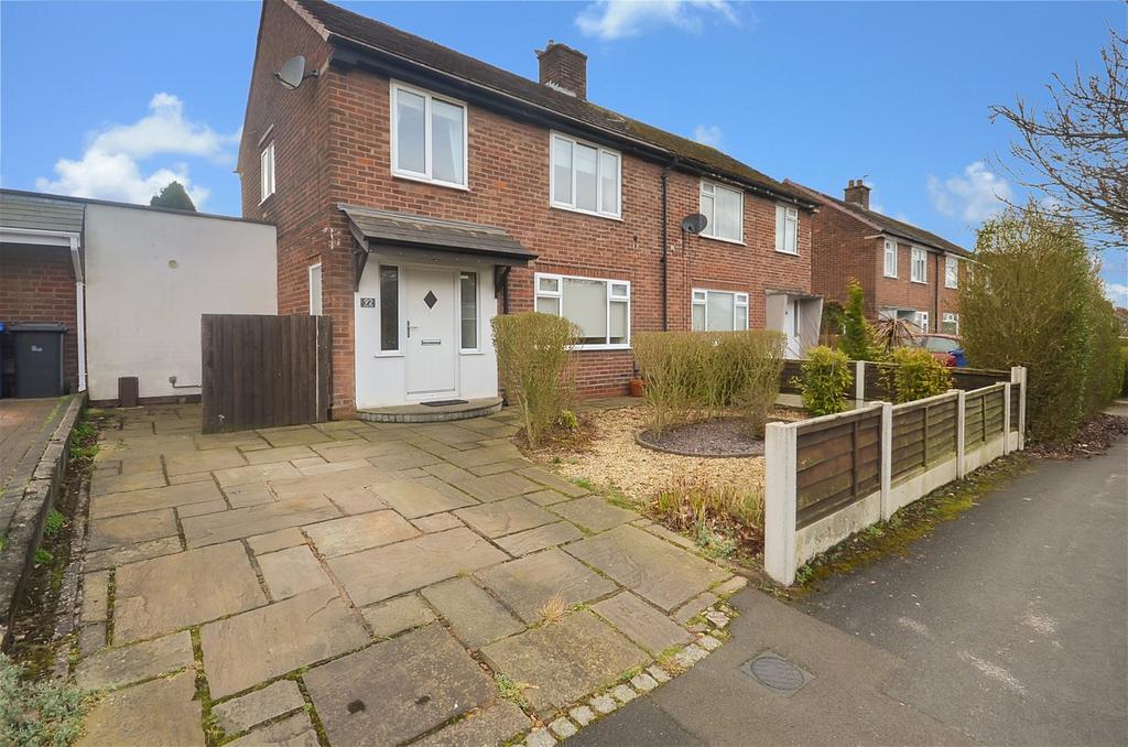 Bridge Lane, Appleton, Warrington, WA4 3AJ 3 bed semidetached house