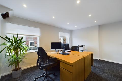 Office to rent - Aldridge Suite, High Street, High Wycombe, Buckinghamshire, HP11 2AG