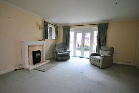 3 bedroom retirement property for sale, Symons Way, Cheddar, BS27