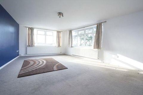 2 bedroom flat for sale, Chilton Court, Station Avenue, Walton-On-Thames, KT12