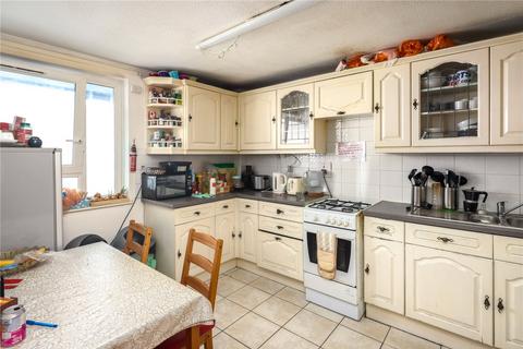 42 Lipton Road, London, E1 0LJ