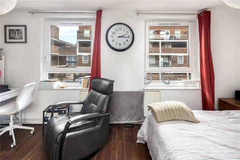 42 Lipton Road, London, E1 0LJ