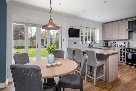 6 bedroom detached house for sale - West Meads, Horley, RH6