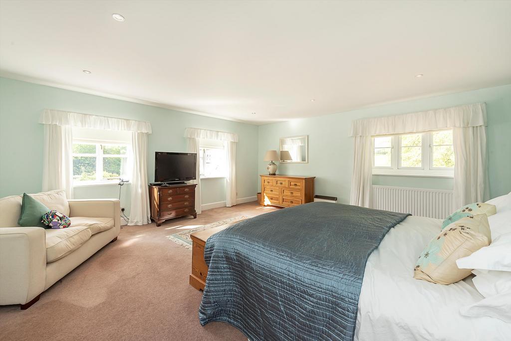 Principal bedroom