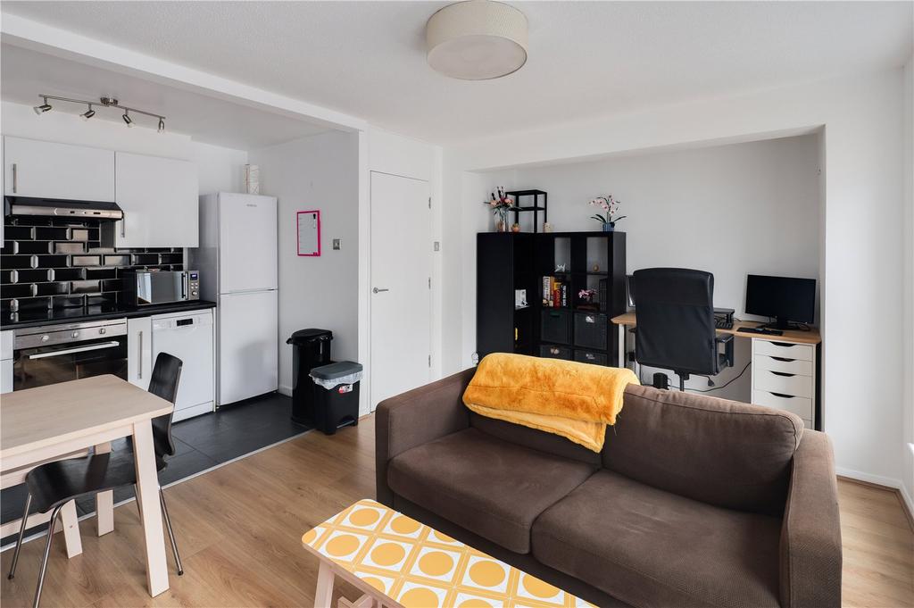 Living Room/Kitchen