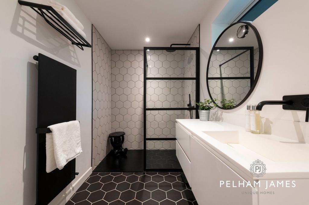 Principal En Suite, The Architects House,...