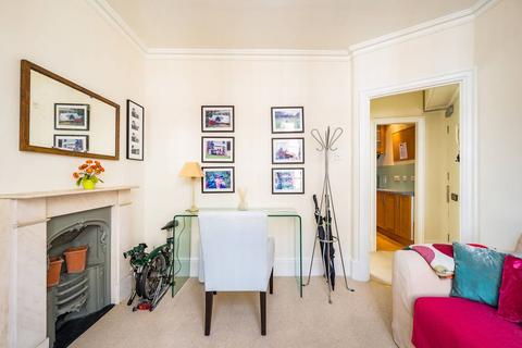 1 bedroom flat to rent - Carrington Street, Mayfair, London, W1J