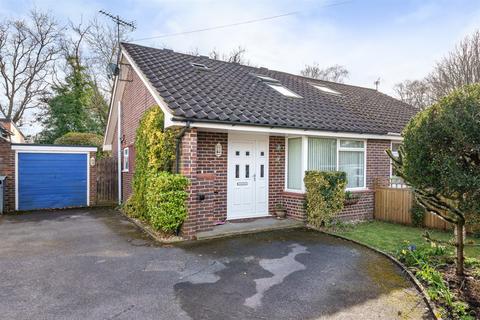 5 Beech Grove, Midhurst, GU29 9JA