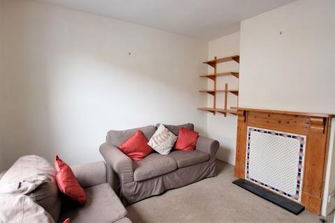2 bedroom terraced house to rent, Lymbourn Road   Havant   UNFURNISHED