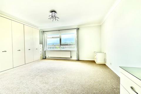 3 bedroom penthouse for sale, Compton Place Road, Eastbourne, BN21