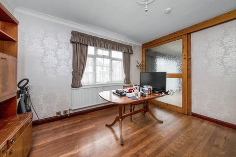 3 bedroom bungalow for sale, Balder Rise, Lee, SE12