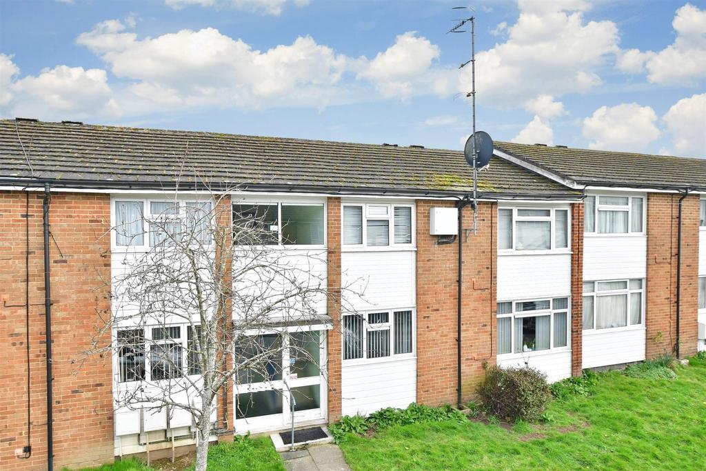 St. John's Road, Westcott, Dorking, Surrey 1 bed flat for sale £180,000