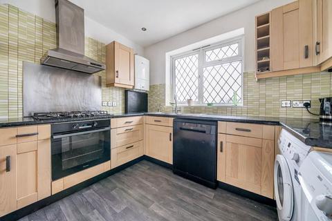 16 Upper Road, Denham, Uxbridge, UB9 5EJ