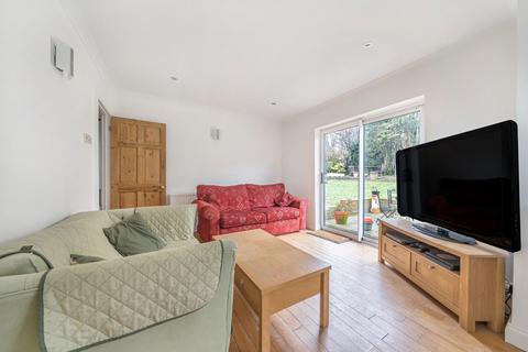16 Upper Road, Denham, Uxbridge, UB9 5EJ