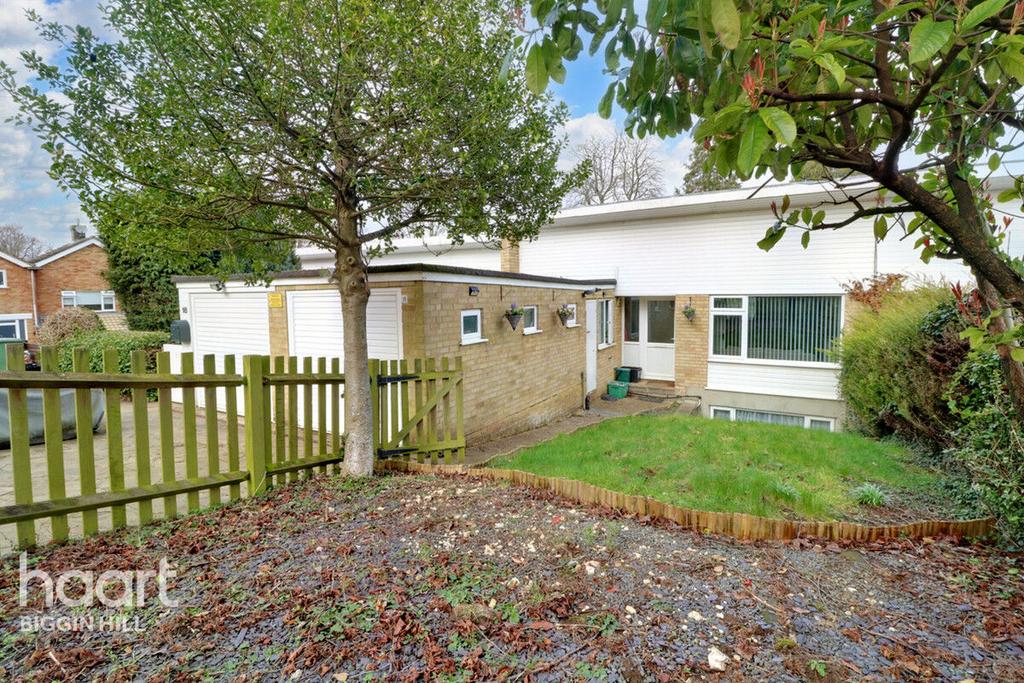 St Marys Green, Biggin Hill 4 bed terraced house £425,000