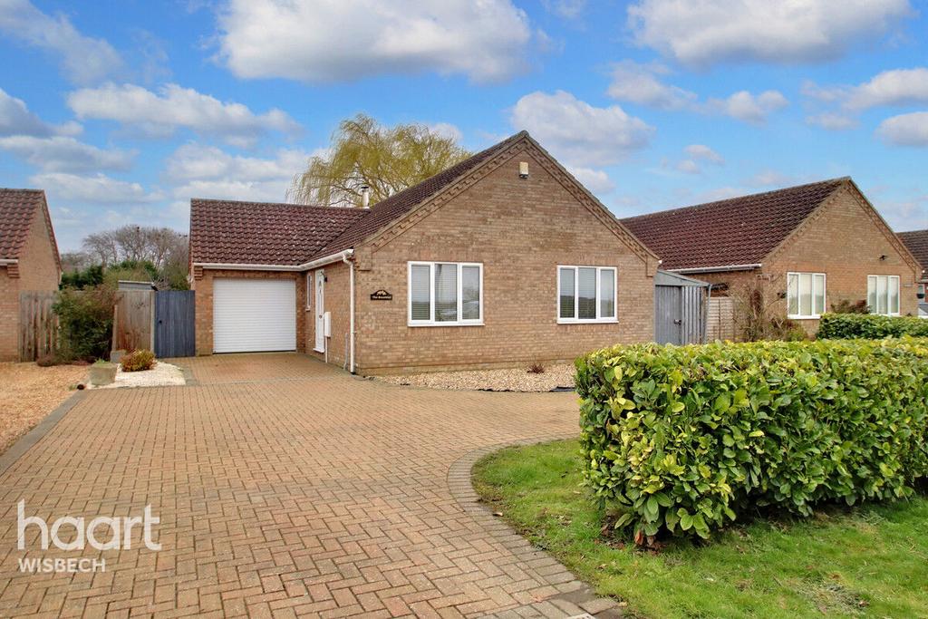 March Road, Welney 3 bed detached bungalow for sale £350,000