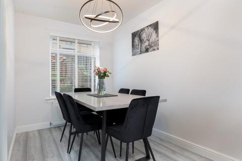 17 Gamrie Gardens, Glasgow, G53 7PH