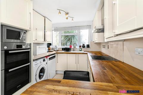 3 bedroom end of terrace house to rent, Langport Court, Ambleside Avenue, Walton-on-Thames, KT12