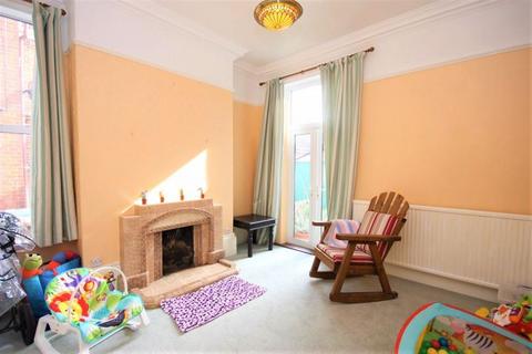 5 bedroom semi-detached house for sale - Holderness Road, Hull, East Riding of Yorkshire, HU9 3LP