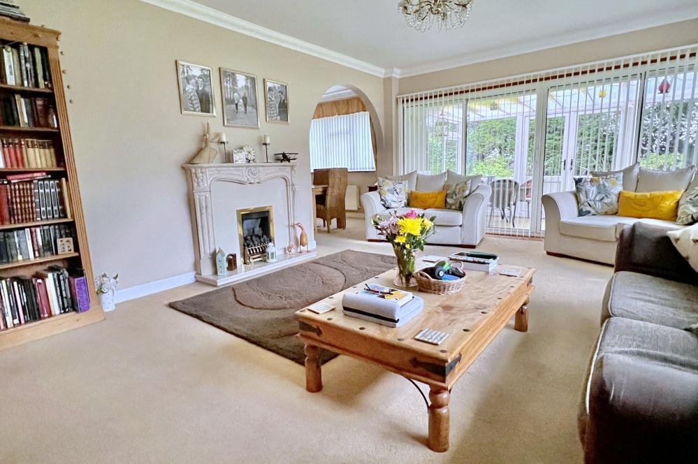 St Ives Park, Ashley Heath, BH24 2JX 6 bed detached house for sale £