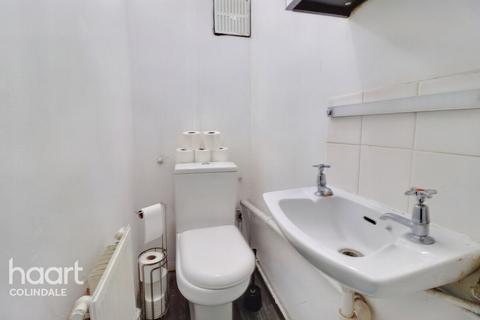 2 bedroom terraced house for sale, Riverside, NW4