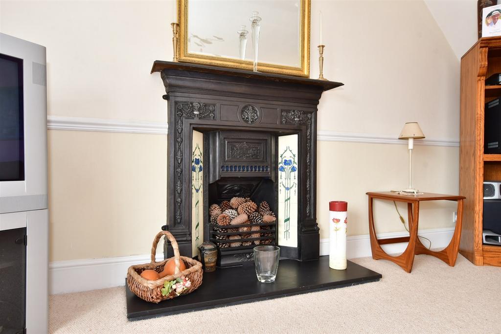 Internal Feature