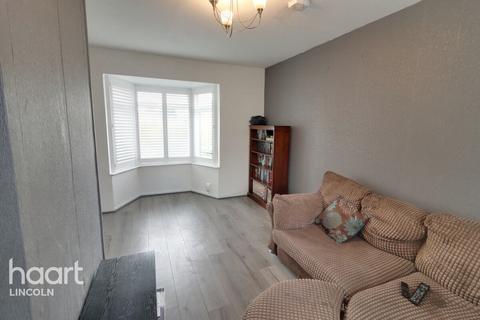 7 Tetney Close, Lincoln, LN1 3SY