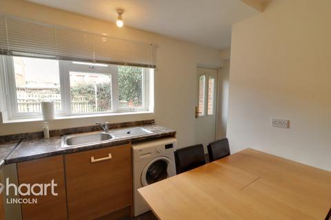 7 Tetney Close, Lincoln, LN1 3SY
