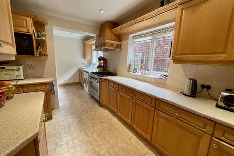 4 bedroom detached house for sale, Crabtree Close, Beaconsfield HP9