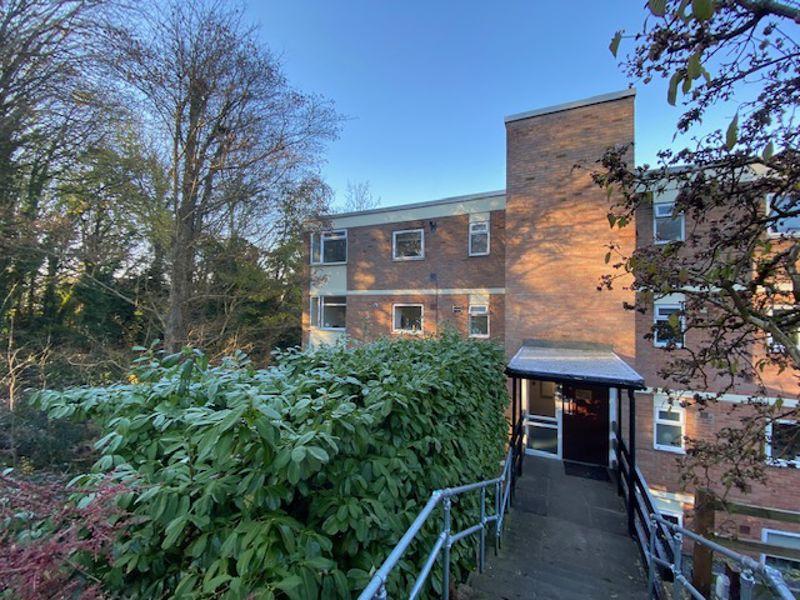 Green Hill Gate, High HP13 2 bed apartment £230,000