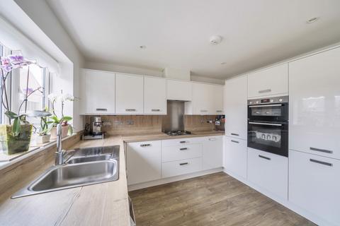6 Corallian Drive, Faringdon, SN7 7GU