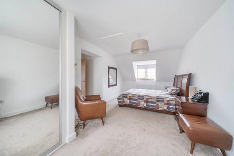 6 Corallian Drive, Faringdon, SN7 7GU