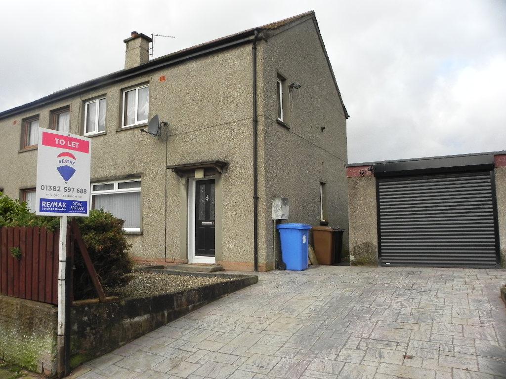 Findowrie Street, Fintry, Dundee, DD4 3 bed semidetached house £850