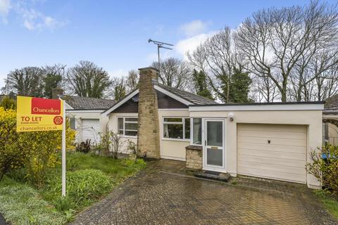 3 bedroom detached bungalow to rent, Chipping Norton,  Oxfordshire,  OX7