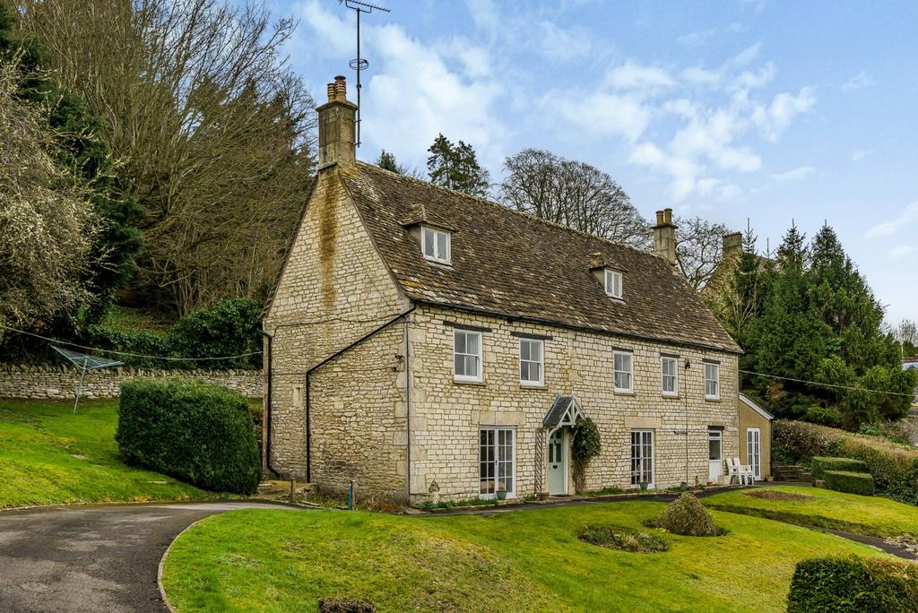 Amberley, Stroud, Gloucestershire, GL5 5 bed detached house