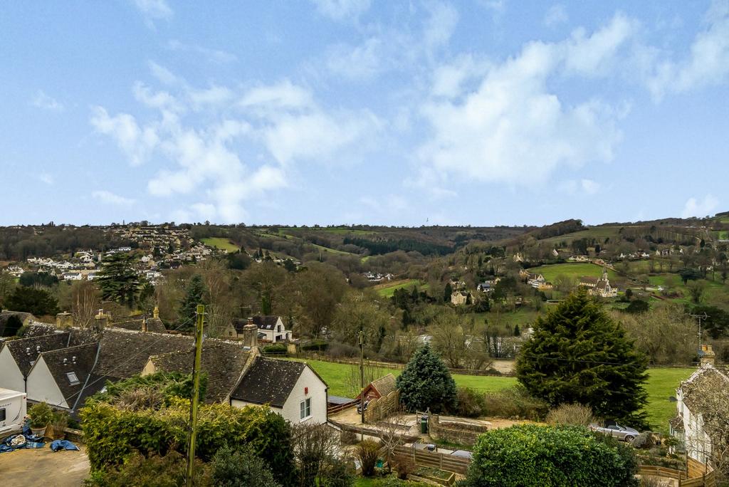 Amberley, Stroud, Gloucestershire, GL5 5 bed detached house