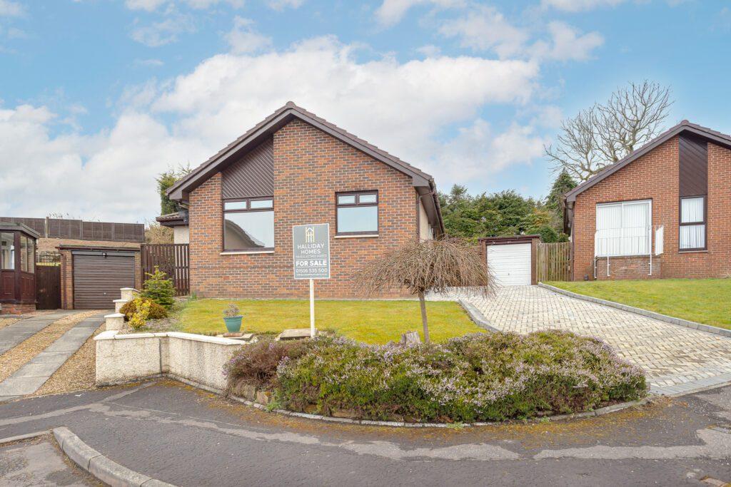 Henry Street, Bo’ness, EH51 3 bed detached bungalow for sale £315,000