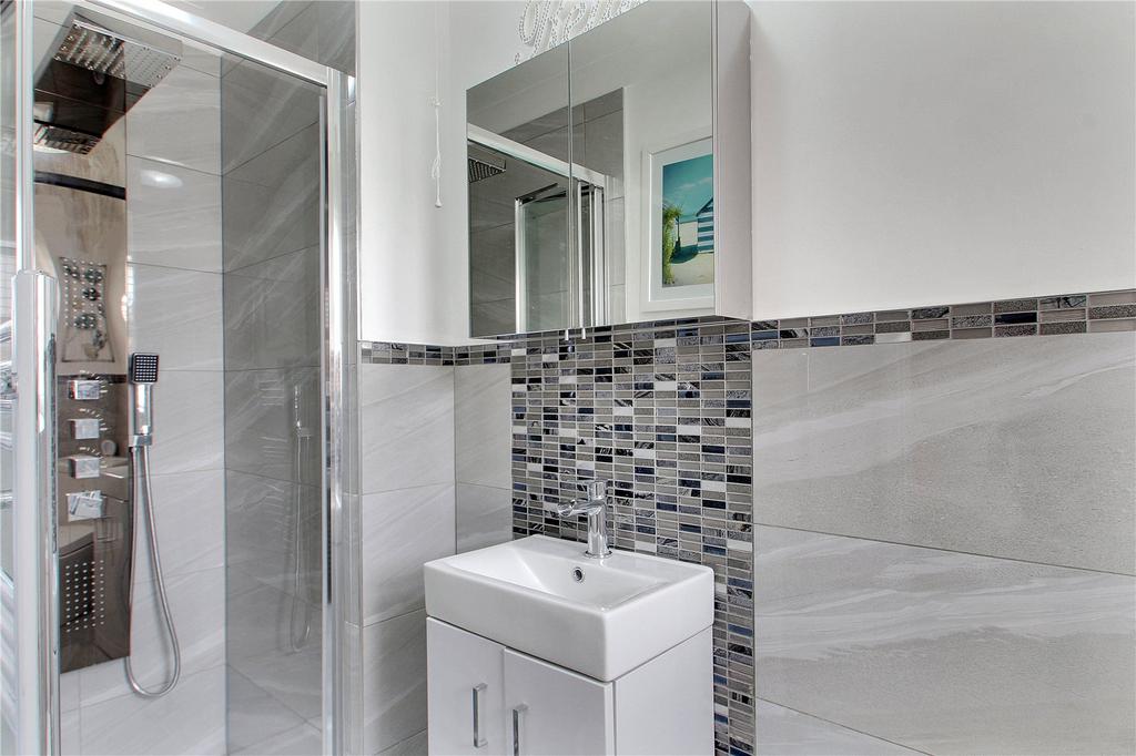 Ensuite