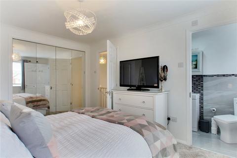 9 Grizedale Close, Rochester, ME1 2UX
