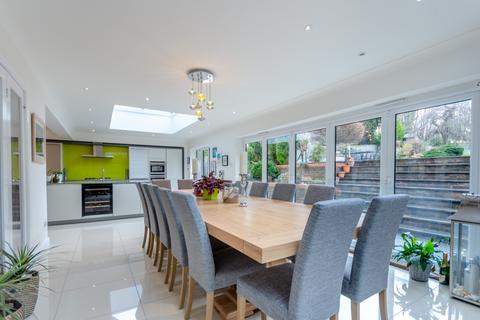 7 bedroom detached house for sale, Hollow way Lane, Chesham Bois