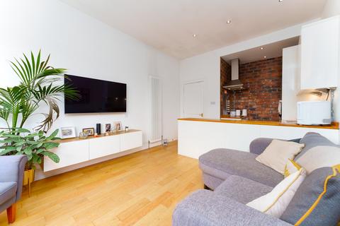 2 bedroom flat for sale - Edgemont Street, Flat 3/1 , Shawlands, Glasgow, G41 3EN