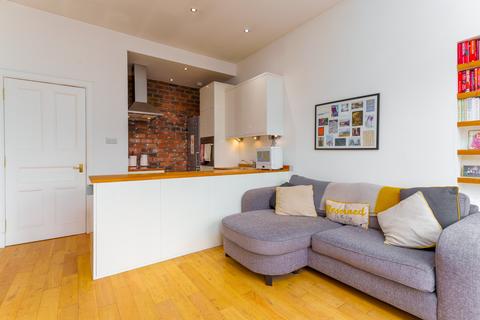 2 bedroom flat for sale - Edgemont Street, Flat 3/1 , Shawlands, Glasgow, G41 3EN