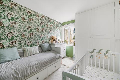 4 George Street, London, W7 3TA