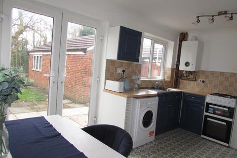 21 Capenhurst Close, Manchester, M23 2SL