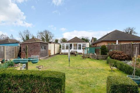 39 Pack Lane, Basingstoke, RG22 5HE